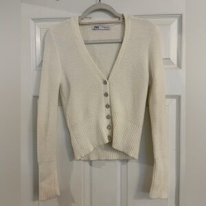 Zara Supersoft White V-neck Sweater with Rhinestone Buttons Size Small